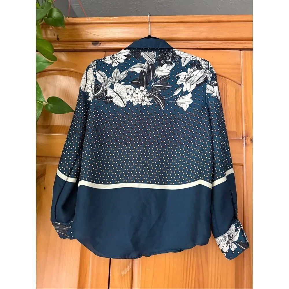 Zara Basic Collection Navy Floral & Polka Dot Button-Up Blouse Size Small - Picture 7 of 12